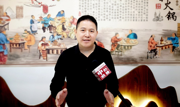 传播巴蜀美食文化 打造舌尖上的美味 ——鹏城首家渝里香火锅正式迎客