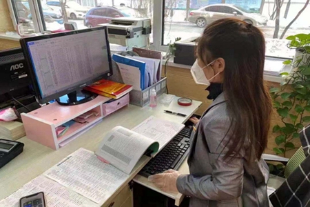 连续三天仅休息6小时 抗疫一线的90后风采