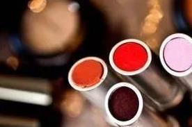 加强监管 化妆品监督条例施行30余年后首次修改