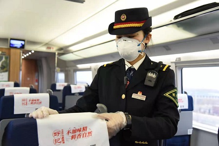 大连客运段精细化服务助力春运