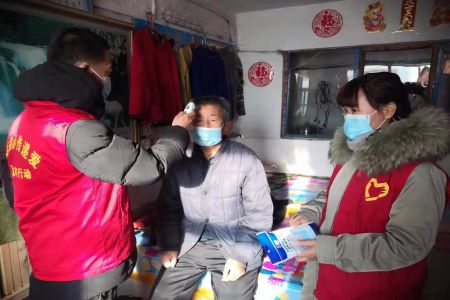 黑龙江克东县抓好疫情外防线筑牢内防网