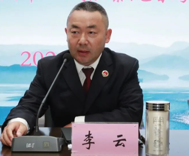 开好局 起好步 争当样板——当阳市检察院召开整训大会