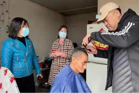 黑龙江杜尔伯特县把党史学习教育同解决实际问题密切结合