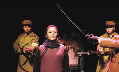 红色经典大型儿童剧《秘密在脚下》在哈尔滨大剧院上演