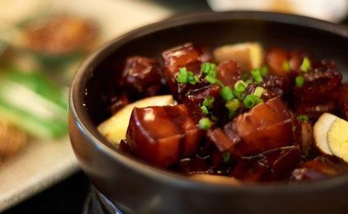 猪肉价格12周连降 多部门回应释放长期利好