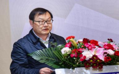 用文学作品致敬英雄之城 第二届武汉文学周开幕