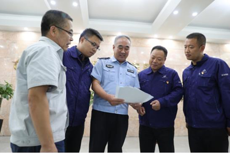 为企护航 企兴我荣&mdash;&mdash;记沈阳市公安大东分局文官派出所幸福社区民警崔平