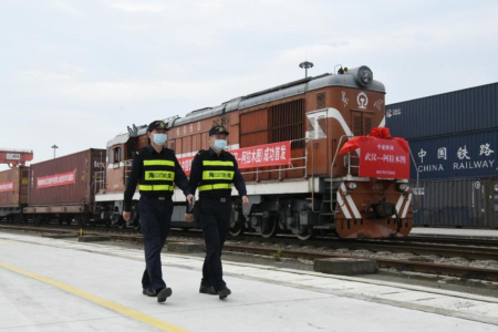 首发！中亚班列“武汉—霍尔果斯—阿拉木图”正式起运