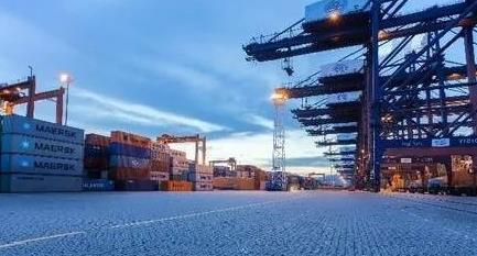 商务部：进出口保持较快增长 呈现较强外贸发展韧性