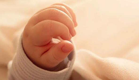 中年人更愿意生三孩？全国多地开展三孩生育意愿调查