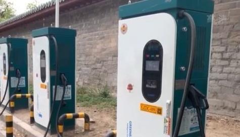 北京停车新规7月1日实施 占车位不充电加价收费！