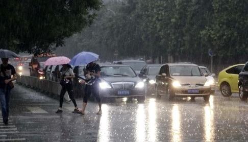 北京出现入汛以来最强降雨 持续时间约36小时