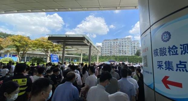 南京疫情传播链再延长，多地暂缓出省游，暑期游泡汤！