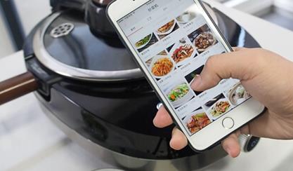 炒菜机器人加盟 餐饮走向智能化