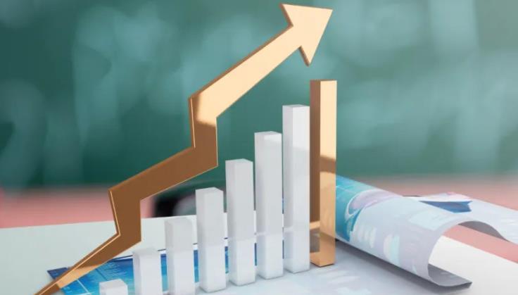 多家上市乳企中报业绩抢眼 专家：下半年龙头企业业绩将进一步向好