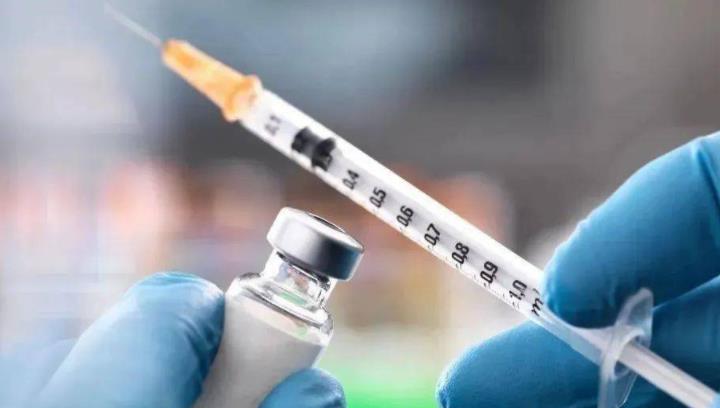 国家卫健委：我国超10亿人完成新冠病毒疫苗全程接种