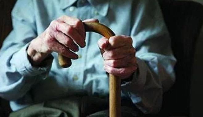 中国养老困与解：亟待高质量人才与专业化服务