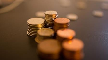 负一代的钱包过富二代的生活？警惕超前消费