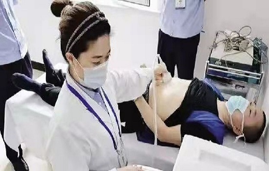 &ldquo;疫&rdquo;无反顾战地花 - 记牡丹江市看守所医生吴婷婷