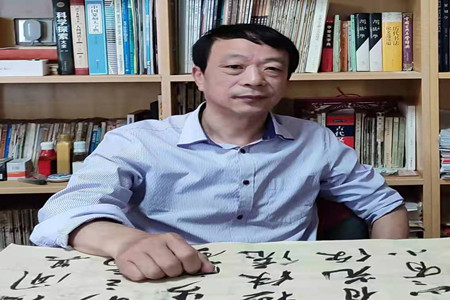 江苏如皋：农民书法家柳杰练字书法46年