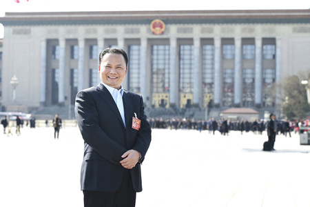 全国人大代表、通威集团董事局主席刘汉元： 建议强化政策措施 确保生猪市场供应平稳