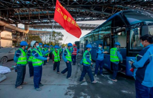 【抗击疫情 央企行动】中国五矿争分夺秒完成上海最大方舱医院参建任务