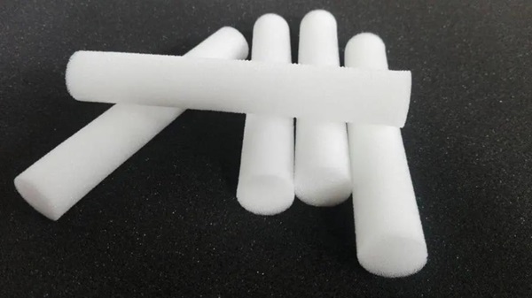 聂剑中：海绵材料领域的创新引领者，助力建筑与新能源产业变革