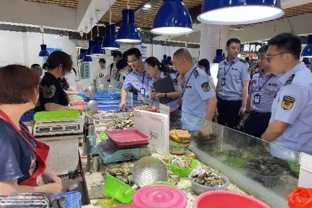 厦门市海洋与渔业综合执法支队：筑牢食品安全防线，护航渔业资源可持续发展