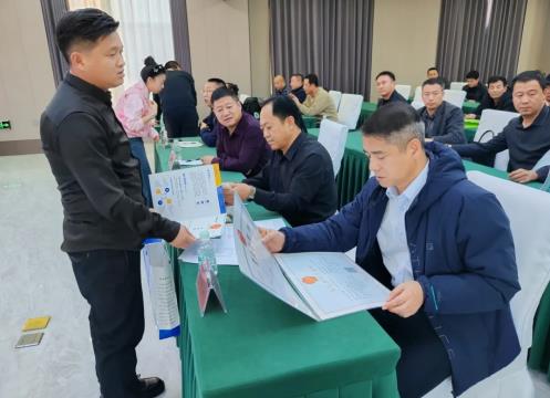 嫩江市工商联搭桥金融，助力小微企业破解融资难题