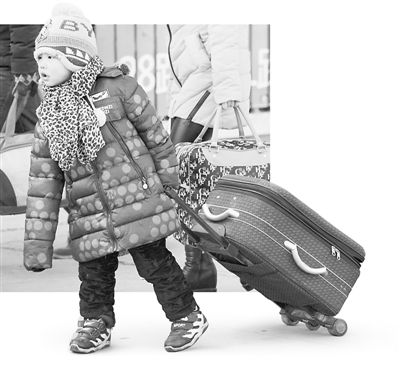 聚焦留守儿童和流动儿童寒假生活:成长中亲情缺失