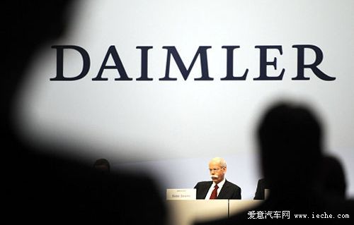 戴姆勒在美国召回84万辆车 可能被罚3.84亿美元