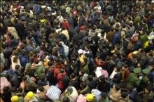 3亿农民工的“城”与“乡”