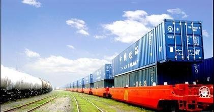 货运改革促铁老大改“恶习” ​