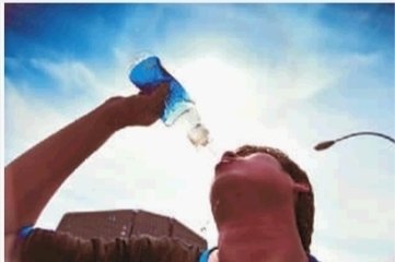 九成的人不会喝水，喝一月白开水有神奇变化