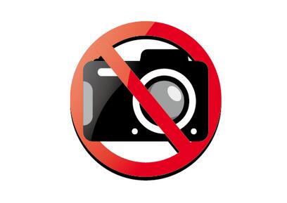 游客自拍频发悲剧 孟买设立16处“自拍禁区”