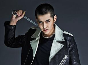 吴亦凡国外拍摄受伤 四有星人也有反差萌