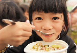 中国的扶贫模式已成世界减贫宝贵财富