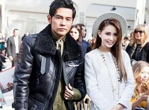 周杰伦昆凌公开合体 亲密看秀恩爱甜蜜