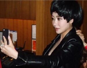 熊黛林承认已答应求婚 晒婚钻准备做新娘