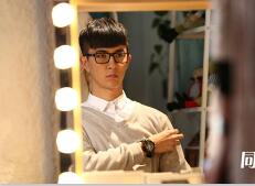 于朦胧羞涩谈“初恋” 《同城邂逅》今日上映