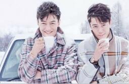 霍建华、胡歌合影入选飞机彩绘图案 获赞颜值高