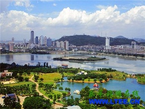 环保部部长直面环境热点