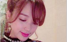 金莎庆生照显富态 大龄单身惨遭网友催“嫁”