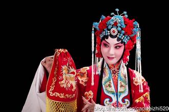 打造中华梨园文化产业基地