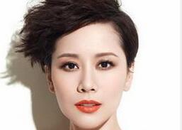 海清也想练出马甲线：做一个内心强大的人