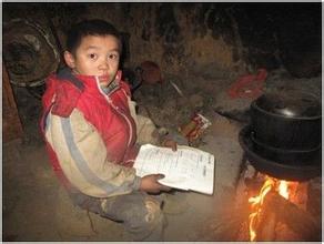 精准扶贫下的留守儿童问题亟需关注