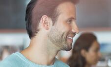 女人为何喜欢大龄男人