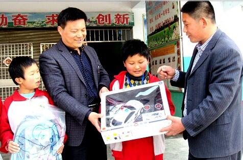 山东平邑卞桥镇开展清明节系列活动突出“三大主题”