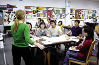 美私立中学欲减少中国招生