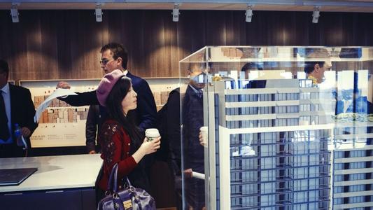 中国资本花300亿美元海外买房 海外投资趋多元